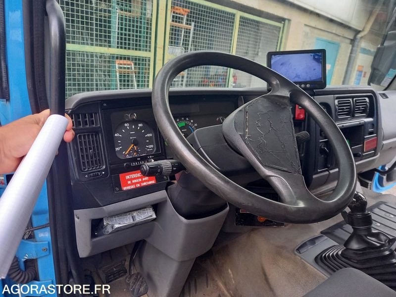 Combiné Hydrocureur - Aspirateur sur camion 19T - فراغ شاحنة: صور 3 Combiné Hydrocureur - Aspirateur sur camion 19T - فراغ شاحنة: صور 3