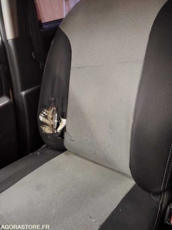 DACIA DUSTER - سيارة دفع رباعي: صور 5 DACIA DUSTER - سيارة دفع رباعي: صور 5