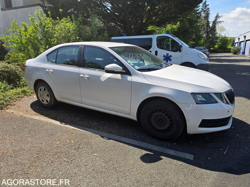 EL-119-BW - Non Roulant - SKODA OCTAVIA - CG INTEGRAL - 250 000 Kms - سيارة: صور 2 EL-119-BW - Non Roulant - SKODA OCTAVIA - CG INTEGRAL - 250 000 Kms - سيارة: صور 2