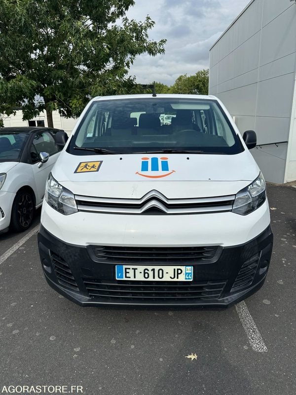 ET-610-JP - Roulant - Citroën JUMPY SPACE TOURER - VP - 261 876 Kms - حافلة صغيرة, ميكروباص: صور 3 ET-610-JP - Roulant - Citroën JUMPY SPACE TOURER - VP - 261 876 Kms - حافلة صغيرة, ميكروباص: صور 3