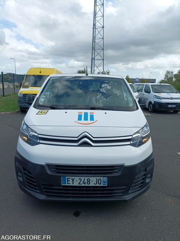 EY-248-JQ - Roulant - CITROEN JUMPY SPACE TOURER - VP - 9 PLACES - 239 931 Kms - حافلة صغيرة, ميكروباص: صور 2 EY-248-JQ - Roulant - CITROEN JUMPY SPACE TOURER - VP - 9 PLACES - 239 931 Kms - حافلة صغيرة, ميكروباص: صور 2