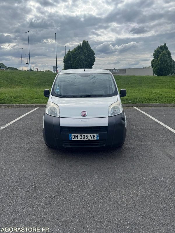 FIAT FIORINO 140 000 KM ANNÉE 2015 - فان المدمجة: صور 1 FIAT FIORINO 140 000 KM ANNÉE 2015 - فان المدمجة: صور 1
