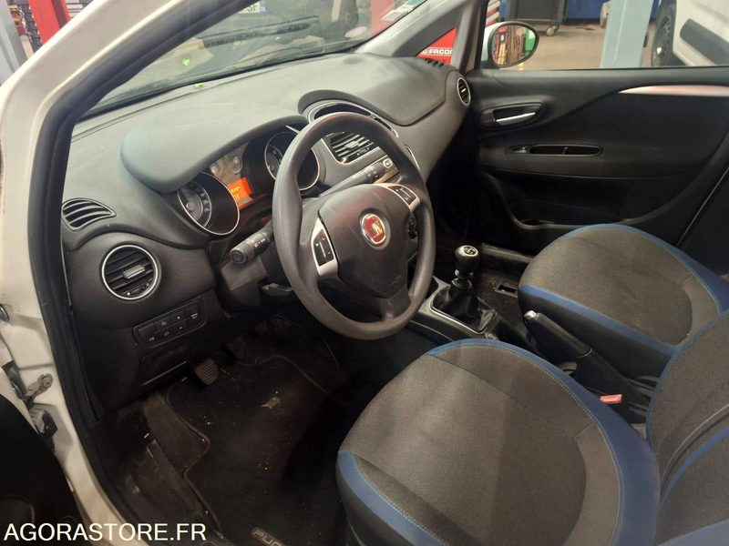 FIAT PUNTO BI CARBURATION. - سيارة: صور 4 FIAT PUNTO BI CARBURATION. - سيارة: صور 4