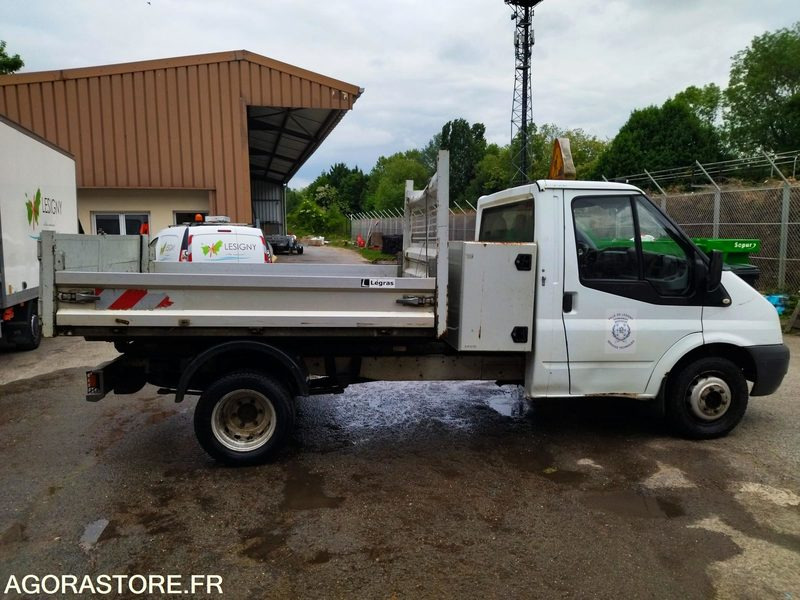 FORD TRANSIT BENNE SIMPLE CABINE DE 2006 - قلاب صغير: صور 2 FORD TRANSIT BENNE SIMPLE CABINE DE 2006 - قلاب صغير: صور 2