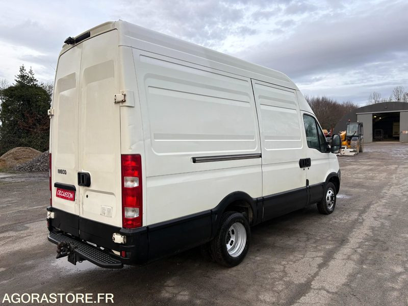 FOURGON IVECO DAILY 180 CV - فان: صور 5 FOURGON IVECO DAILY 180 CV - فان: صور 5