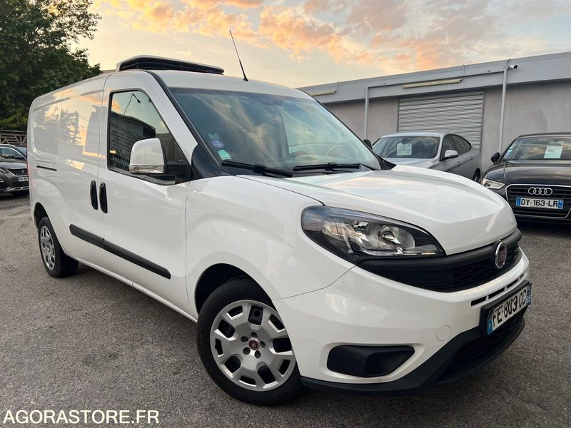 Fiat Doblo Cargo Maxi - 2019 - 60 000km - الشاحنات الصغيرة المبردة: صور 4 Fiat Doblo Cargo Maxi - 2019 - 60 000km - الشاحنات الصغيرة المبردة: صور 4