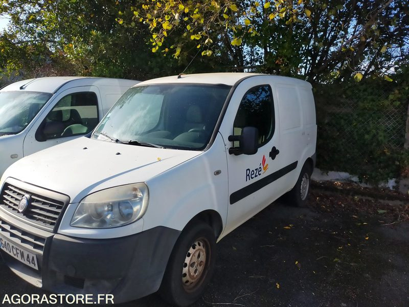 Fiat Doblo Essence et GNV - فان المدمجة: صور 2 Fiat Doblo Essence et GNV - فان المدمجة: صور 2