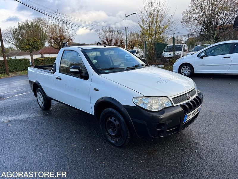 Fiat Strada II Pick Up 1.3 MJTD - شاحنة البيك أب: صور 1 Fiat Strada II Pick Up 1.3 MJTD - شاحنة البيك أب: صور 1