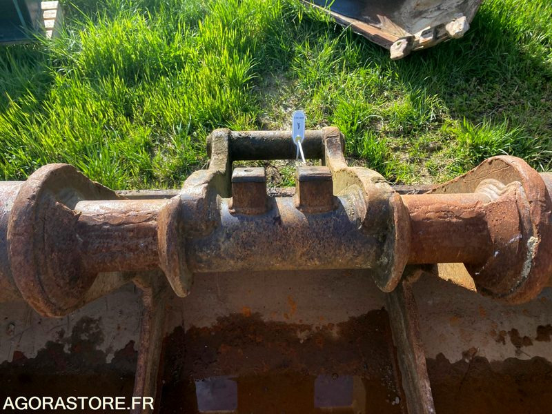 Godet curage 2200 mm MORIN M7 - بكت حفار: صور 3 Godet curage 2200 mm MORIN M7 - بكت حفار: صور 3