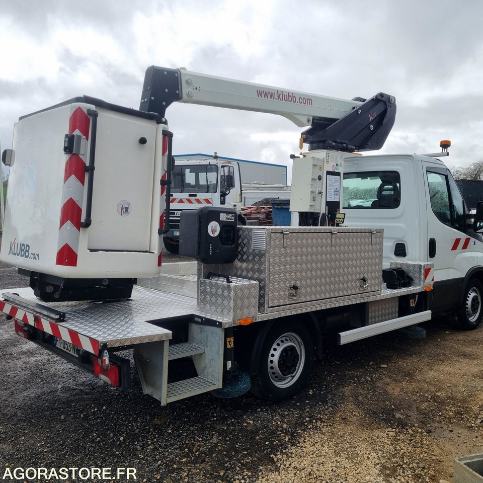 IVECO - 35S16 NACELLE - 2020 / 32000 KM / CT OK - فان: صور 3 IVECO - 35S16 NACELLE - 2020 / 32000 KM / CT OK - فان: صور 3