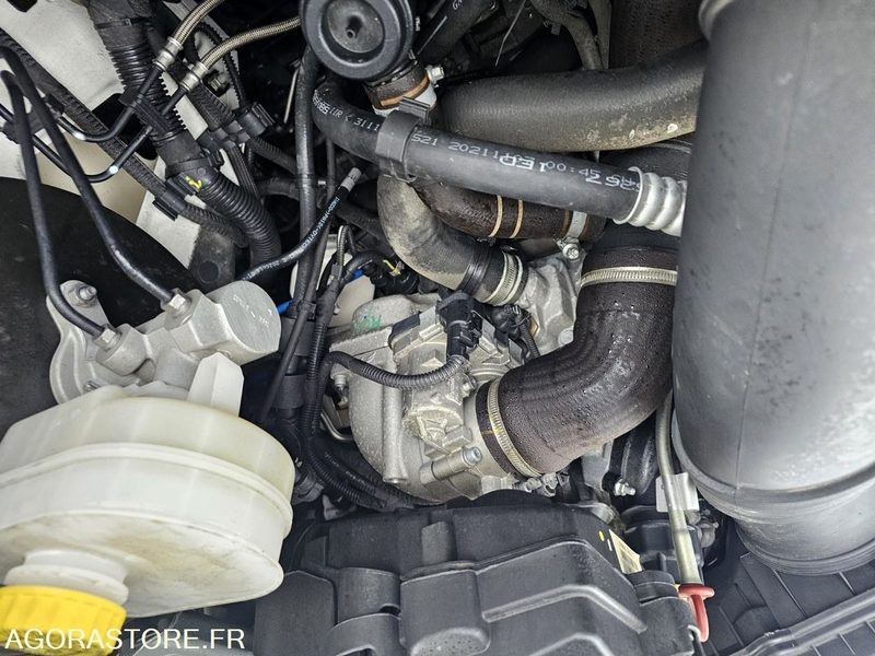 Iveco daily 35S14 - 2022 - 8815 Kms إيجار Iveco daily 35S14 - 2022 - 8815 Kms: صور 15