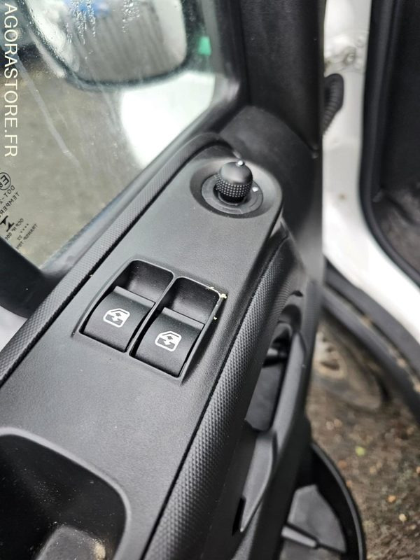 Iveco daily 35S14 - 2022 - 8815 Kms إيجار Iveco daily 35S14 - 2022 - 8815 Kms: صور 12