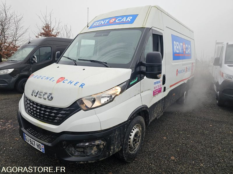 Iveco daily 35S14 - 2022 - 8815 Kms - فان: صور 1 Iveco daily 35S14 - 2022 - 8815 Kms - فان: صور 1
