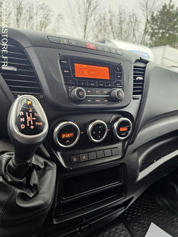 Iveco daily 35S14 - 2022 - 8815 Kms إيجار Iveco daily 35S14 - 2022 - 8815 Kms: صور 7