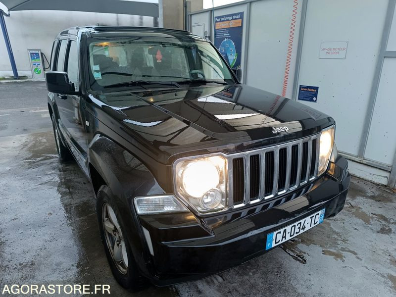 Jeep Cherokee IV 2.8 CRD Jamboree - 2009 - 193 000 KM - سيارة: صور 2 Jeep Cherokee IV 2.8 CRD Jamboree - 2009 - 193 000 KM - سيارة: صور 2