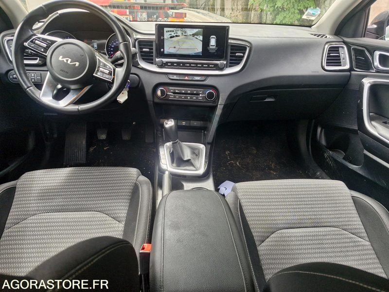 Kia ceed 1.0 TGDI BVM6 ACTIVE PROCEDURE VGE 43770 kms - سيارة: صور 4 Kia ceed 1.0 TGDI BVM6 ACTIVE PROCEDURE VGE 43770 kms - سيارة: صور 4