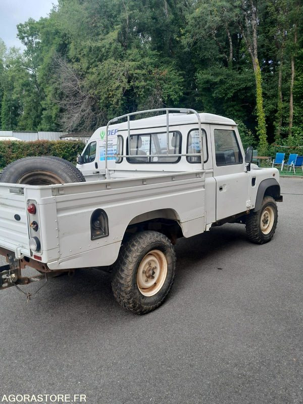 LAND ROVER DEFENDER 110 - 2012 - 81370KM - سيارة دفع رباعي: صور 5 LAND ROVER DEFENDER 110 - 2012 - 81370KM - سيارة دفع رباعي: صور 5