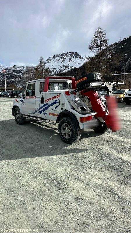 LAND ROVER DEFENDER Pick-up 2.4 Td4 4x4 122cv - الشاحنات الصغيرة: صور 3 LAND ROVER DEFENDER Pick-up 2.4 Td4 4x4 122cv - الشاحنات الصغيرة: صور 3