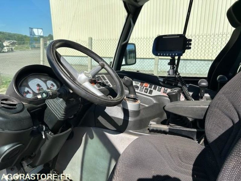شاحنة LINDNER UNITRAC 102C AMPLIROLL + LAME + SALEUSE 2008 5050 HEURES: صور 8