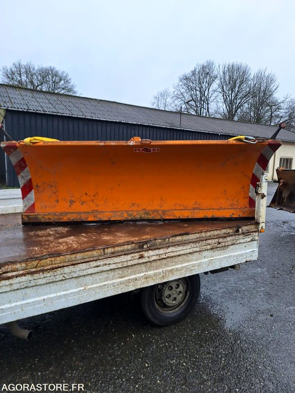 Lame de déneigement - كاسحة ثلوج: صور 1 Lame de déneigement - كاسحة ثلوج: صور 1