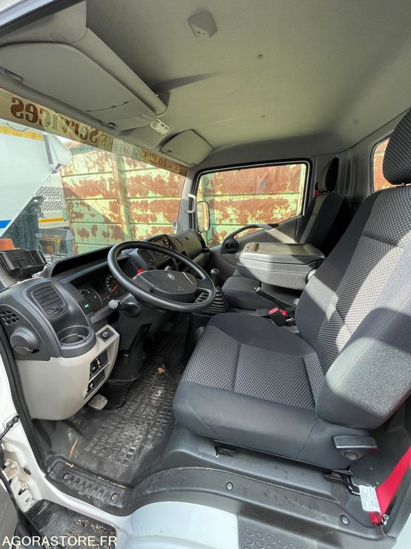 Laveuse de rue - سياره كنس شوارع: صور 3 Laveuse de rue - سياره كنس شوارع: صور 3