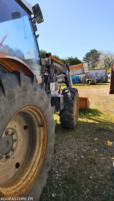 Lot Renault - Tracteur chargeur Renault ergos 105-god 0002- 2000 - 10958 et TR12 - جرار: صور 5 Lot Renault - Tracteur chargeur Renault ergos 105-god 0002- 2000 - 10958 et TR12 - جرار: صور 5