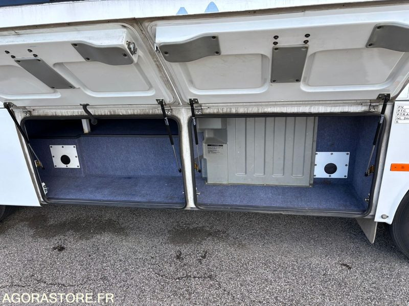 Lot de 3 minibus Mercedes mago et otokar navigo - حافلة صغيرة, ميكروباص: صور 2 Lot de 3 minibus Mercedes mago et otokar navigo - حافلة صغيرة, ميكروباص: صور 2