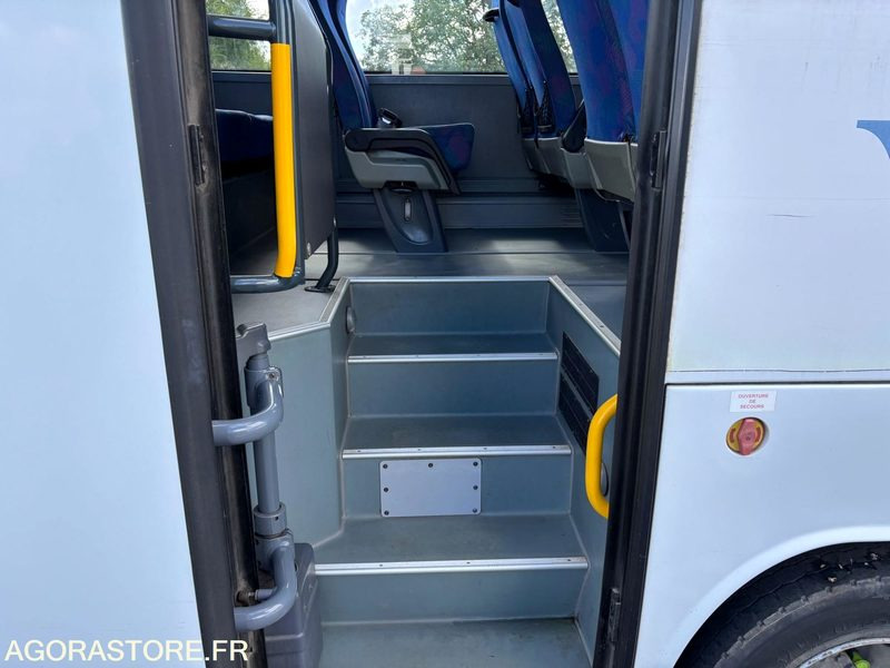 Lot de 3 minibus Mercedes mago et otokar navigo - حافلة صغيرة, ميكروباص: صور 5 Lot de 3 minibus Mercedes mago et otokar navigo - حافلة صغيرة, ميكروباص: صور 5