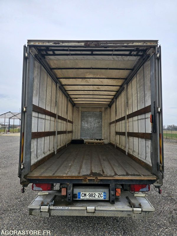 شاحنة MAN TGL 12.250 - 2012 - 697000km - Camion Ridelles Coulissantes: صور 6