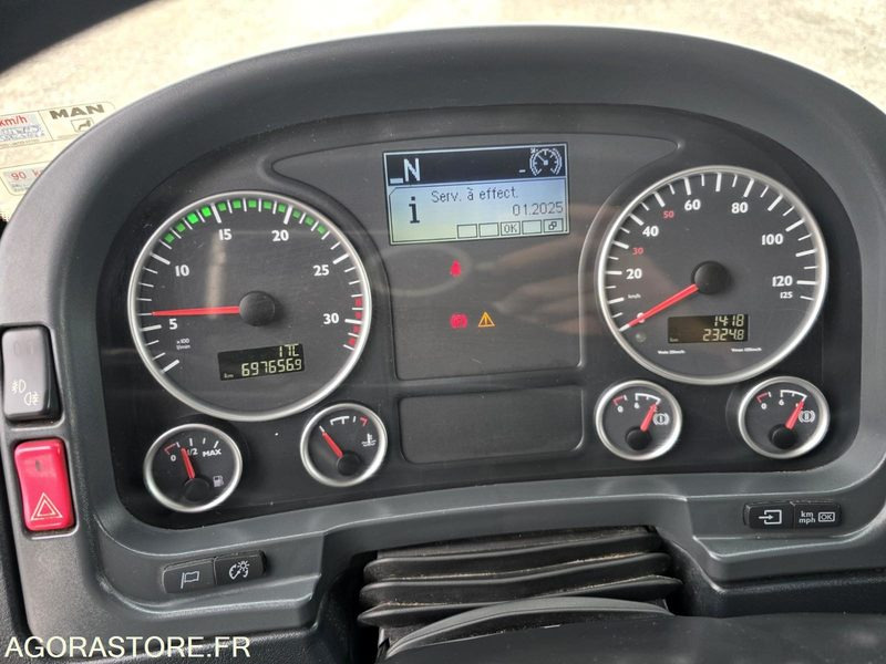 شاحنة MAN TGL 12.250 - 2012 - 697000km - Camion Ridelles Coulissantes: صور 13