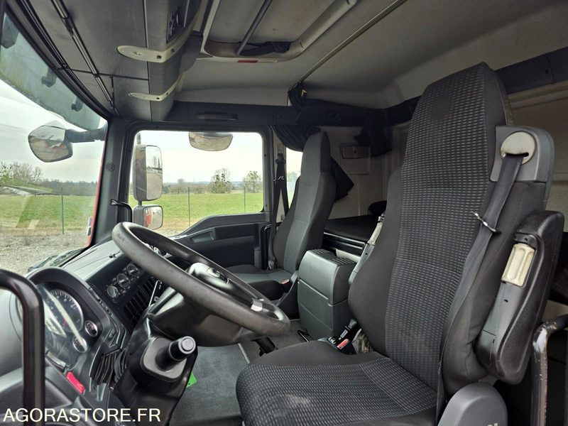 شاحنة MAN TGL 12.250 - 2012 - 697000km - Camion Ridelles Coulissantes: صور 10