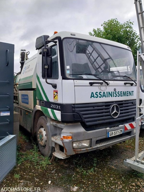 MERCEDES ACTROS 2031 Hydrocureur 2001 (475000KM) ROULANT Pb BV EXPORT UNIQUEMENT - فراغ شاحنة: صور 1 MERCEDES ACTROS 2031 Hydrocureur 2001 (475000KM) ROULANT Pb BV EXPORT UNIQUEMENT - فراغ شاحنة: صور 1