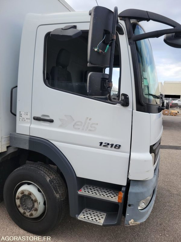 MERCEDES BENZ ATEGO - 2006 - 319805 Kms - شاحنة: صور 3 MERCEDES BENZ ATEGO - 2006 - 319805 Kms - شاحنة: صور 3