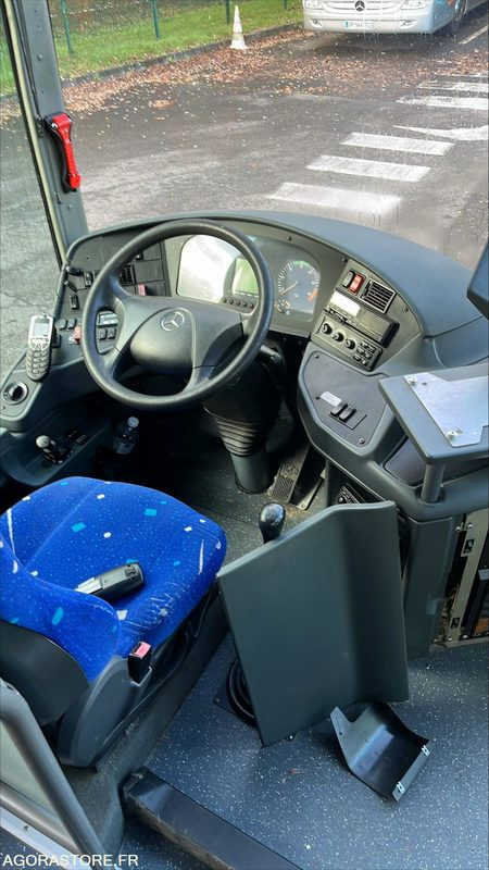 MERCEDES INTOURO N°083254 - حافلة مدرسية: صور 5 MERCEDES INTOURO N°083254 - حافلة مدرسية: صور 5