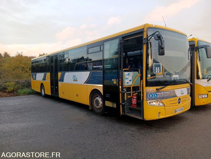 MERCEDES INTOURO N°093383 - حافلة مدرسية: صور 1 MERCEDES INTOURO N°093383 - حافلة مدرسية: صور 1