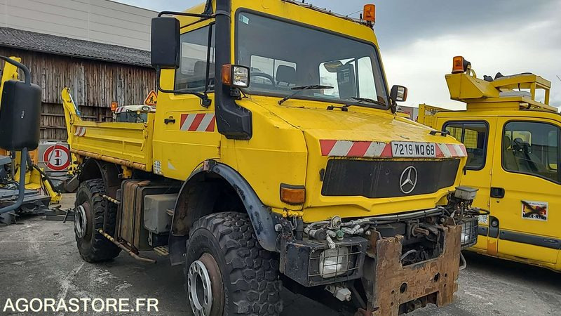 MERCEDES UNIMOG - 1998 - 98608 KM - شاحنة: صور 1 MERCEDES UNIMOG - 1998 - 98608 KM - شاحنة: صور 1