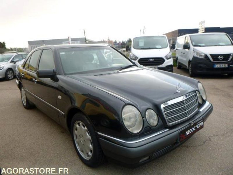 MERCEDES classe E 420 v8 W210 - 1996 - immatriculation espagnole vente pour pro - سيارة: صور 1 MERCEDES classe E 420 v8 W210 - 1996 - immatriculation espagnole vente pour pro - سيارة: صور 1