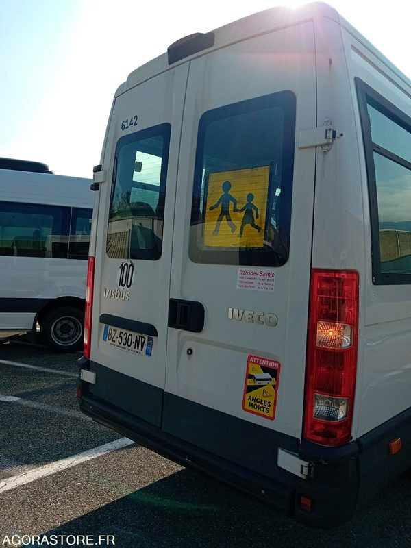 MINICARS IVECO DAILY N°12446 MEC 2011 131000KM BZ-530-NV - حافلة صغيرة, ميكروباص: صور 2 MINICARS IVECO DAILY N°12446 MEC 2011 131000KM BZ-530-NV - حافلة صغيرة, ميكروباص: صور 2