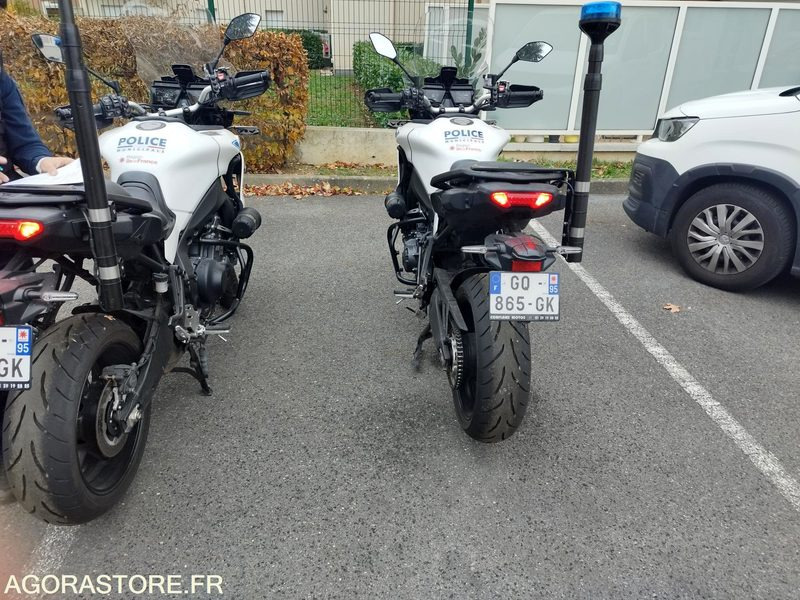 MOTO YAMAHA POLICE MUNICIPALE - دراجة بخارية: صور 3 MOTO YAMAHA POLICE MUNICIPALE - دراجة بخارية: صور 3