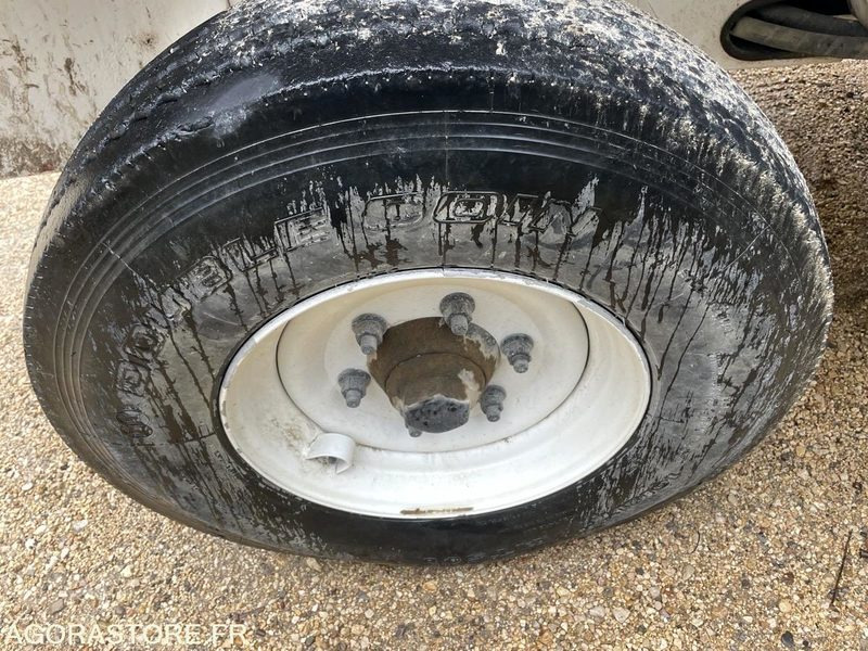 رافعة شوكية Manitou M30 2 - 2014 - 7955 HEURES: صور 16 رافعة شوكية Manitou M30 2 - 2014 - 7955 HEURES: صور 16