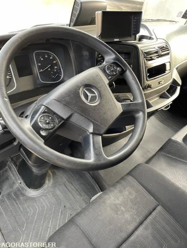 Mercedes Atego 2017 Boite automatique - شاحنة: صور 4 Mercedes Atego 2017 Boite automatique - شاحنة: صور 4