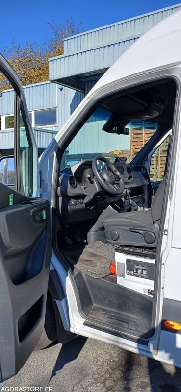 Mercedes sprinter 09/2021 BVM 22+1 places 120000kms - حافلة صغيرة, ميكروباص: صور 5 Mercedes sprinter 09/2021 BVM 22+1 places 120000kms - حافلة صغيرة, ميكروباص: صور 5