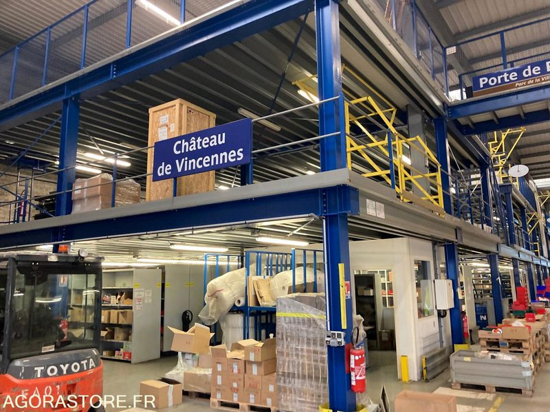 Mezzanine métallique 2 niveaux - الأدوات والمعدات: صور 3 Mezzanine métallique 2 niveaux - الأدوات والمعدات: صور 3