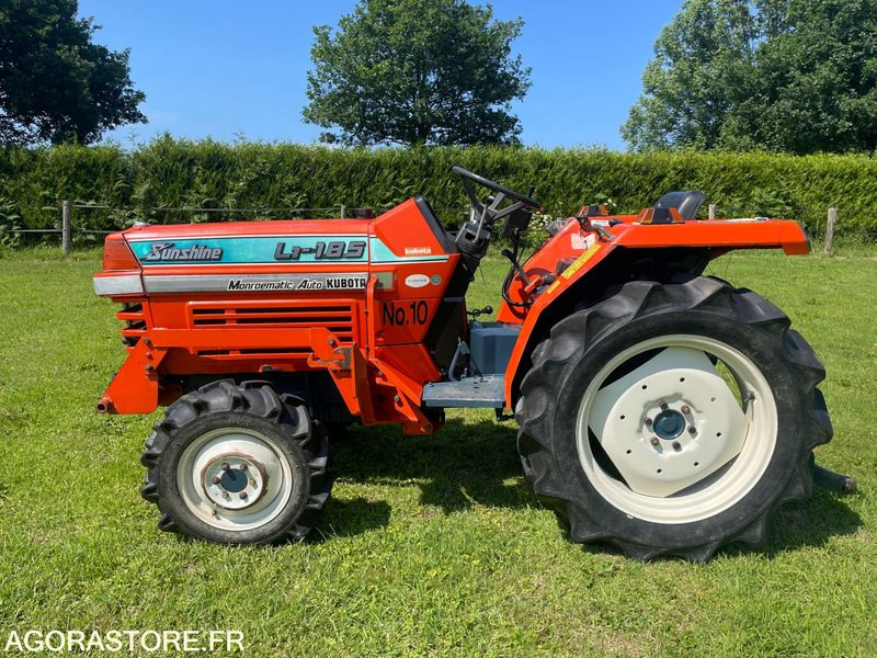 Micro-tracteur Kubota L1-185 - جرار: صور 3 Micro-tracteur Kubota L1-185 - جرار: صور 3