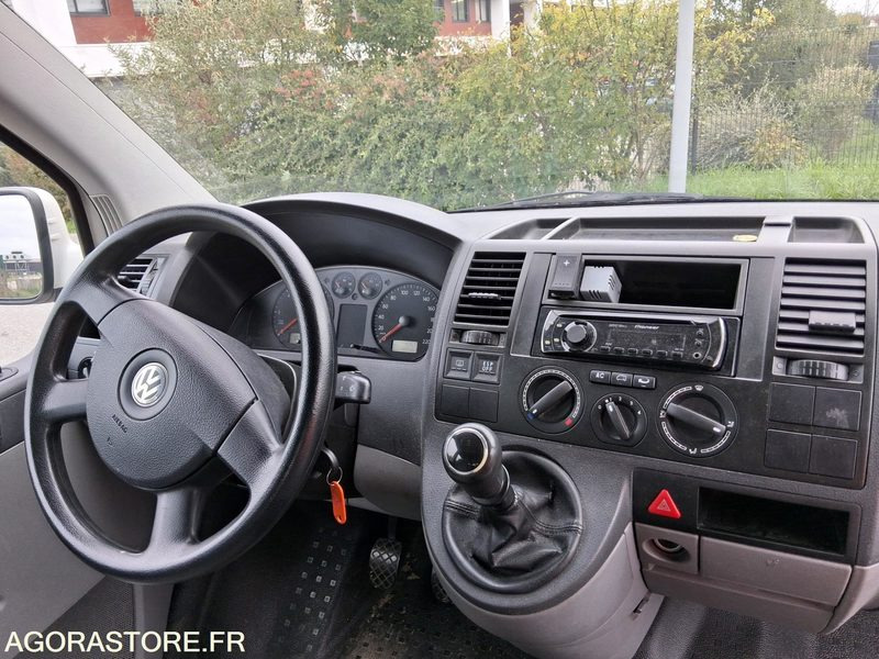 Mini bus / Volkswagen Caravelle - حافلة صغيرة, ميكروباص: صور 3 Mini bus / Volkswagen Caravelle - حافلة صغيرة, ميكروباص: صور 3