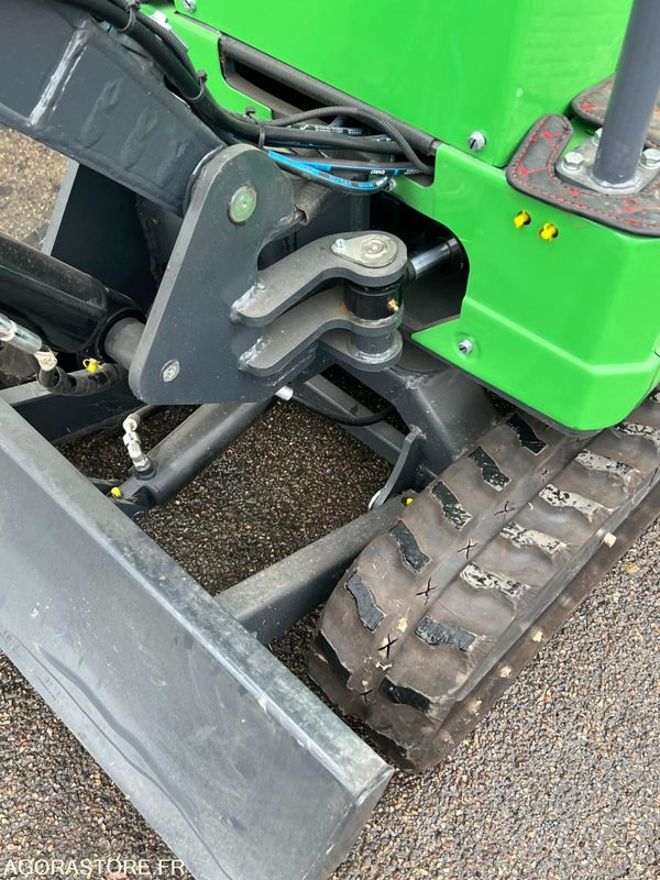 Mini pelle 1.1T sur batterie lthium - حفارة مصغرة: صور 4 Mini pelle 1.1T sur batterie lthium - حفارة مصغرة: صور 4