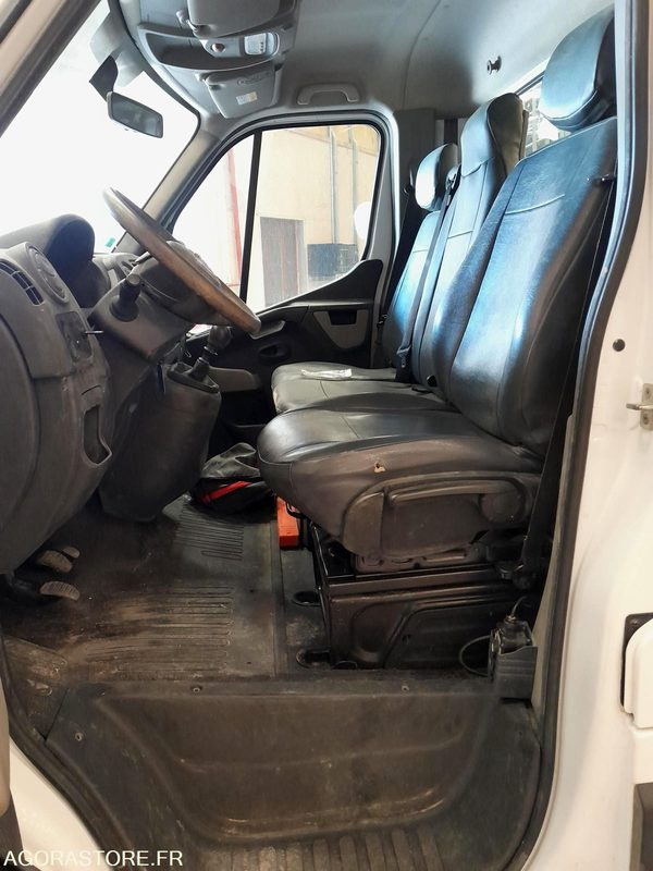 NISSAN NV400 BENNE 3.5 T FB-407-AW - قلاب صغير: صور 4 NISSAN NV400 BENNE 3.5 T FB-407-AW - قلاب صغير: صور 4