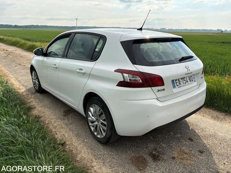 PEUGEOT 308 DIESEL 1.6 L HDI - سيارة: صور 4 PEUGEOT 308 DIESEL 1.6 L HDI - سيارة: صور 4
