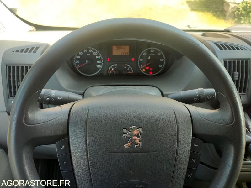 PEUGEOT BOXER - 98900km - 2008 - الشاحنات الصغيرة: صور 4 PEUGEOT BOXER - 98900km - 2008 - الشاحنات الصغيرة: صور 4