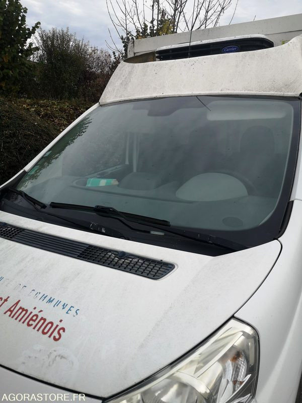 PEUGEOT FRIGORIFIQUE - الشاحنات الصغيرة المبردة: صور 1 PEUGEOT FRIGORIFIQUE - الشاحنات الصغيرة المبردة: صور 1